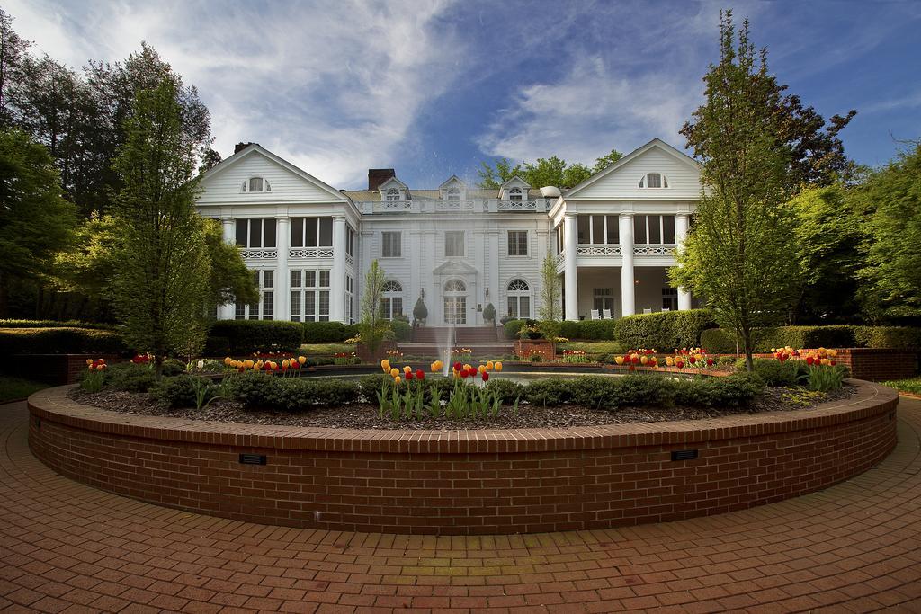 The Duke Mansion Bed & Breakfast Charlotte Eksteriør bilde